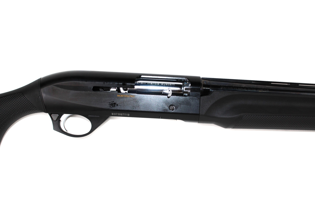 Охот. ружье Benelli Montefeltro Synthetic New кал.12/76 760