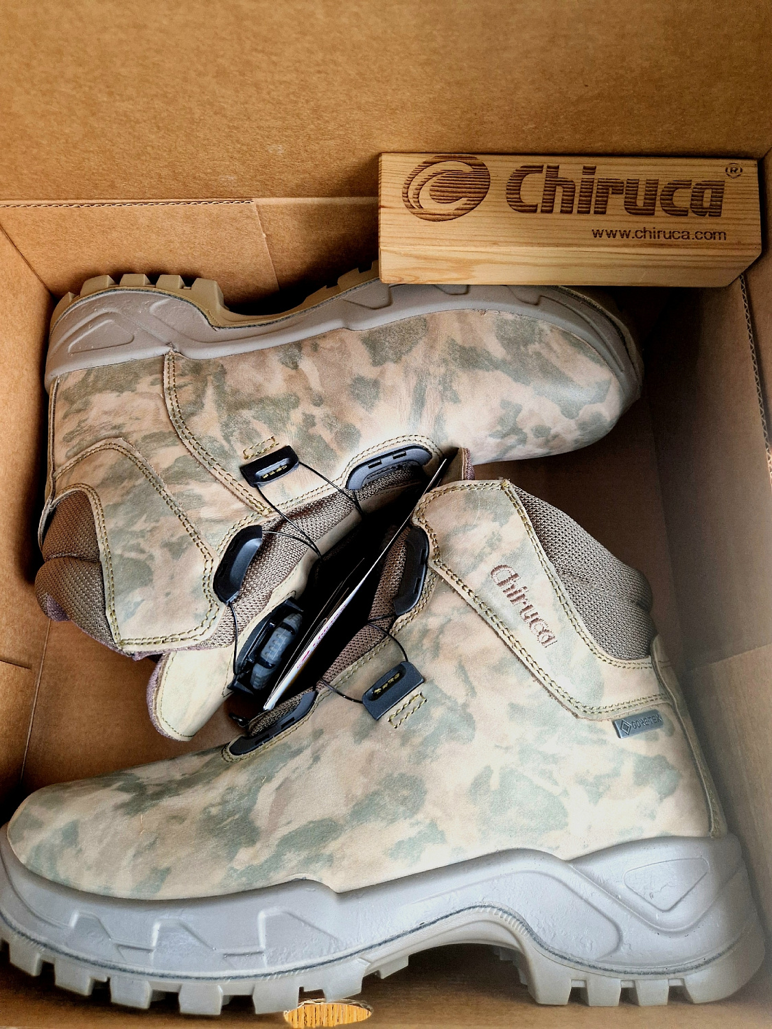 Трекинговые ботинки CHIRUCA CARES BOA 31 