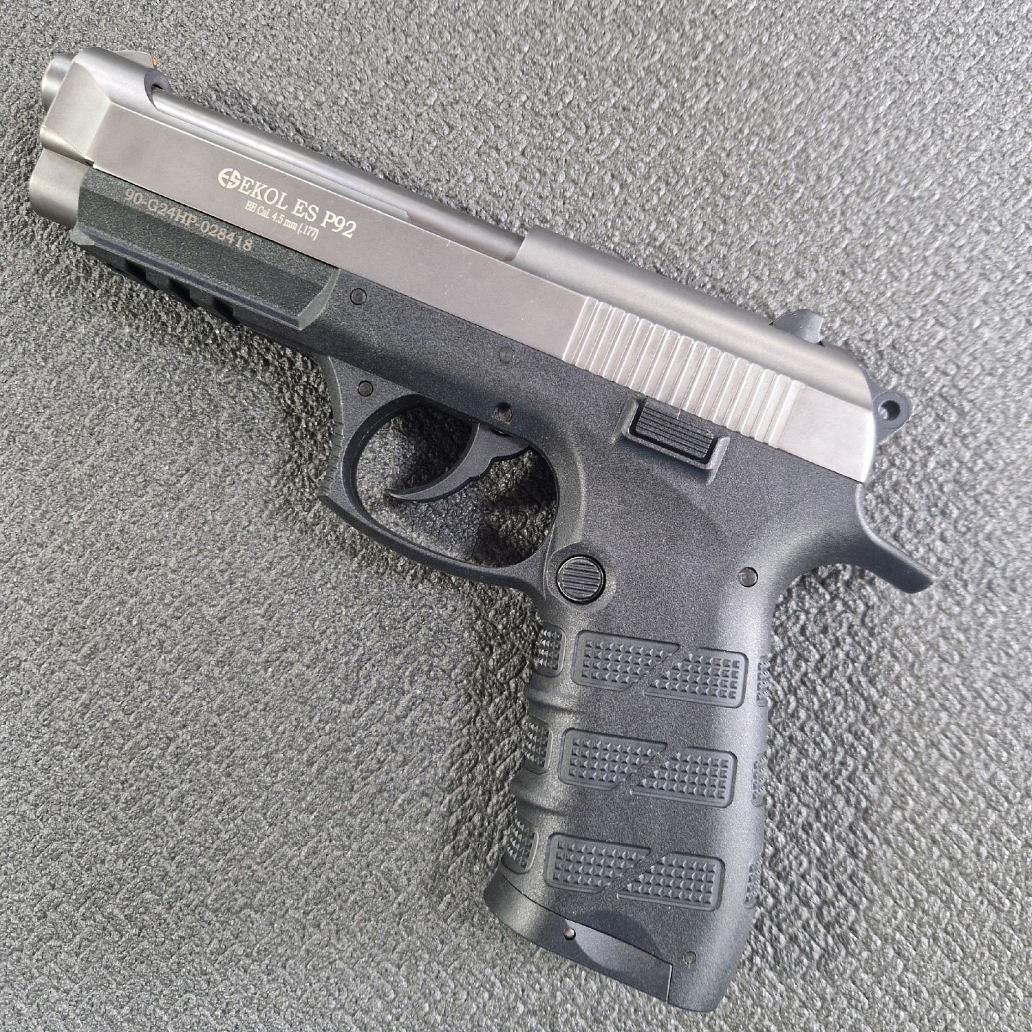 Подборка пневматических пистолетов EKOL