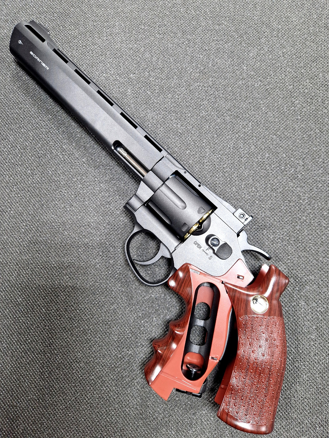 Пневматический револьвер Borner Super Sport 703