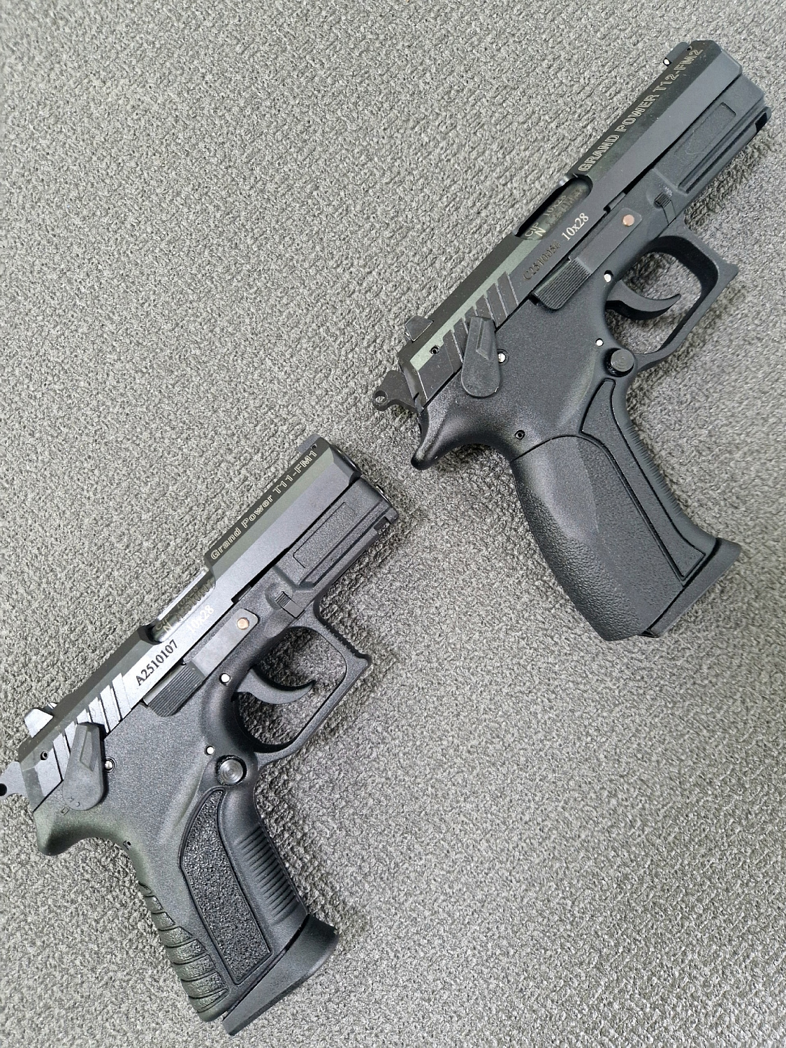 Две модификации ОООП пистолетов Grand Power с обновленной рукояткой